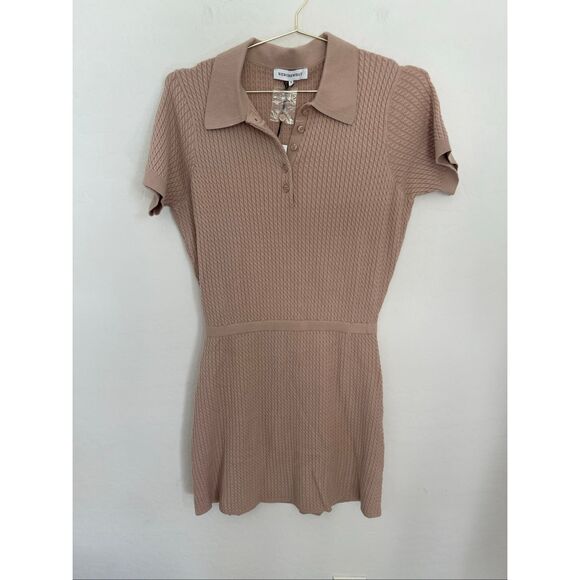 WEWOREWHAT Cable Knit Polo Dress Size Medium NWT - Picture 1 of 9